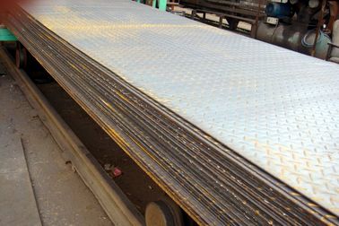 Αγορά SS400, Q235B, S235JR θερμής έλασης χάλυβα πηνία / Checkered χάλυβα πλάκα, 2000mm-12000mm μακρά online manufacture
